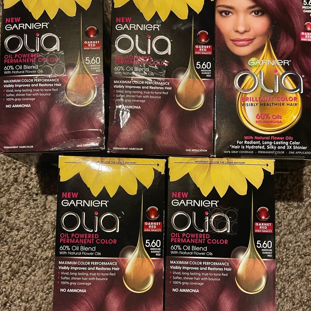 BRAND NEW: Garnier Olia permanent hair color